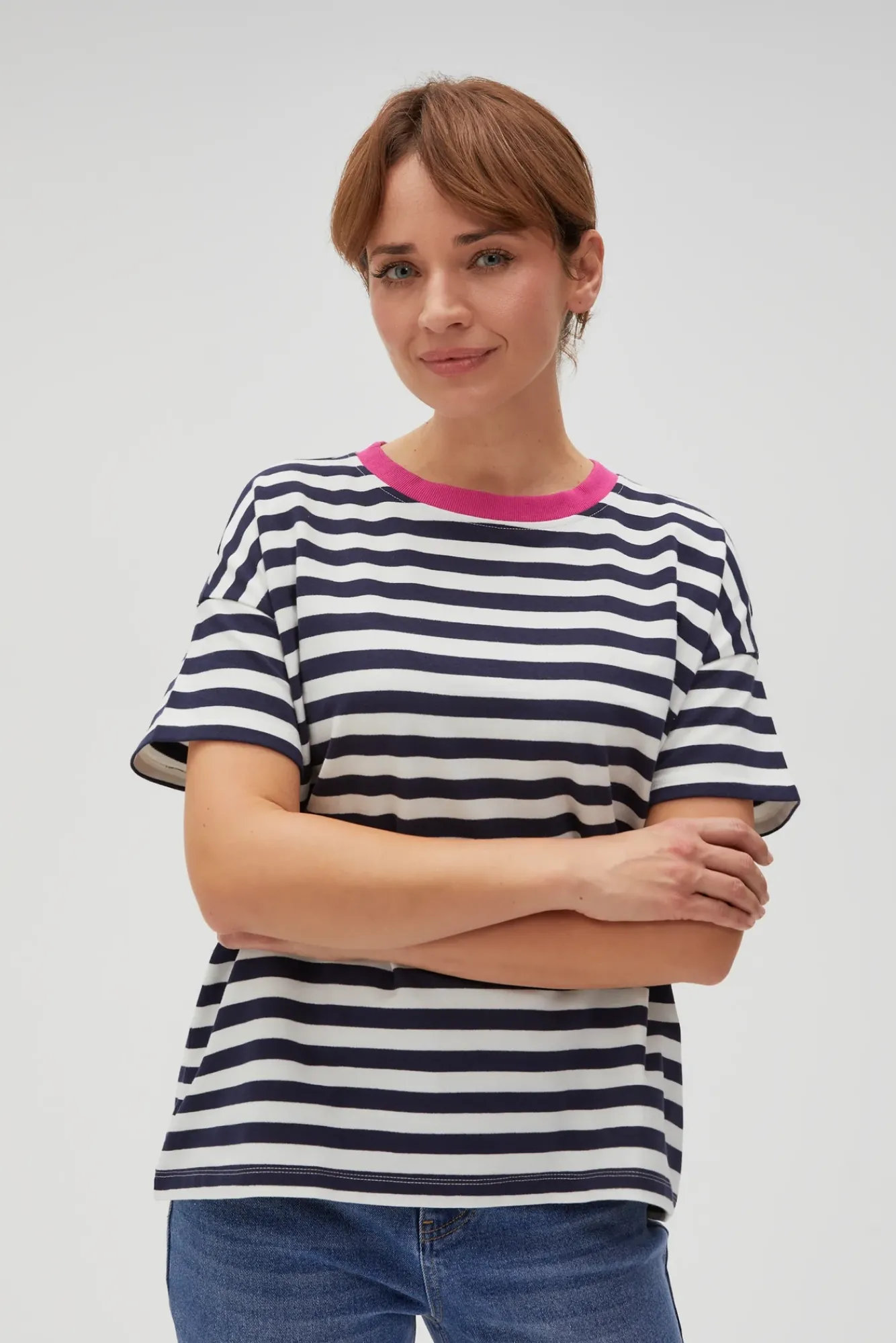 Bluzy Wiosenne|Bluzy Damskie Bawełniane>Moodo Bawełniana bluza w paski z krótkimi rękawami granatowa