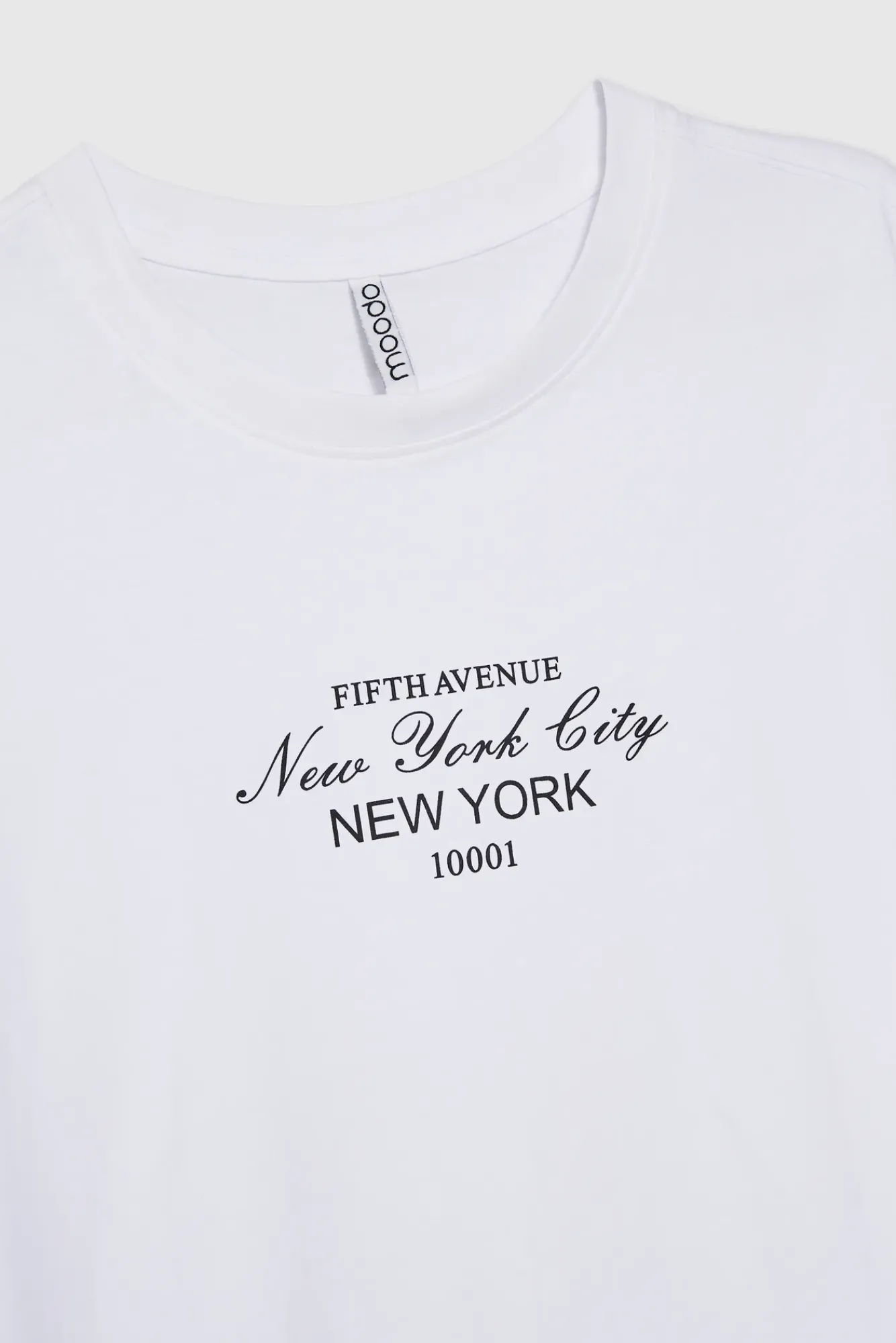 Bluzki Biale|Bluzki Bawełniane>Moodo Bawełniany biały t-shirt z napisem