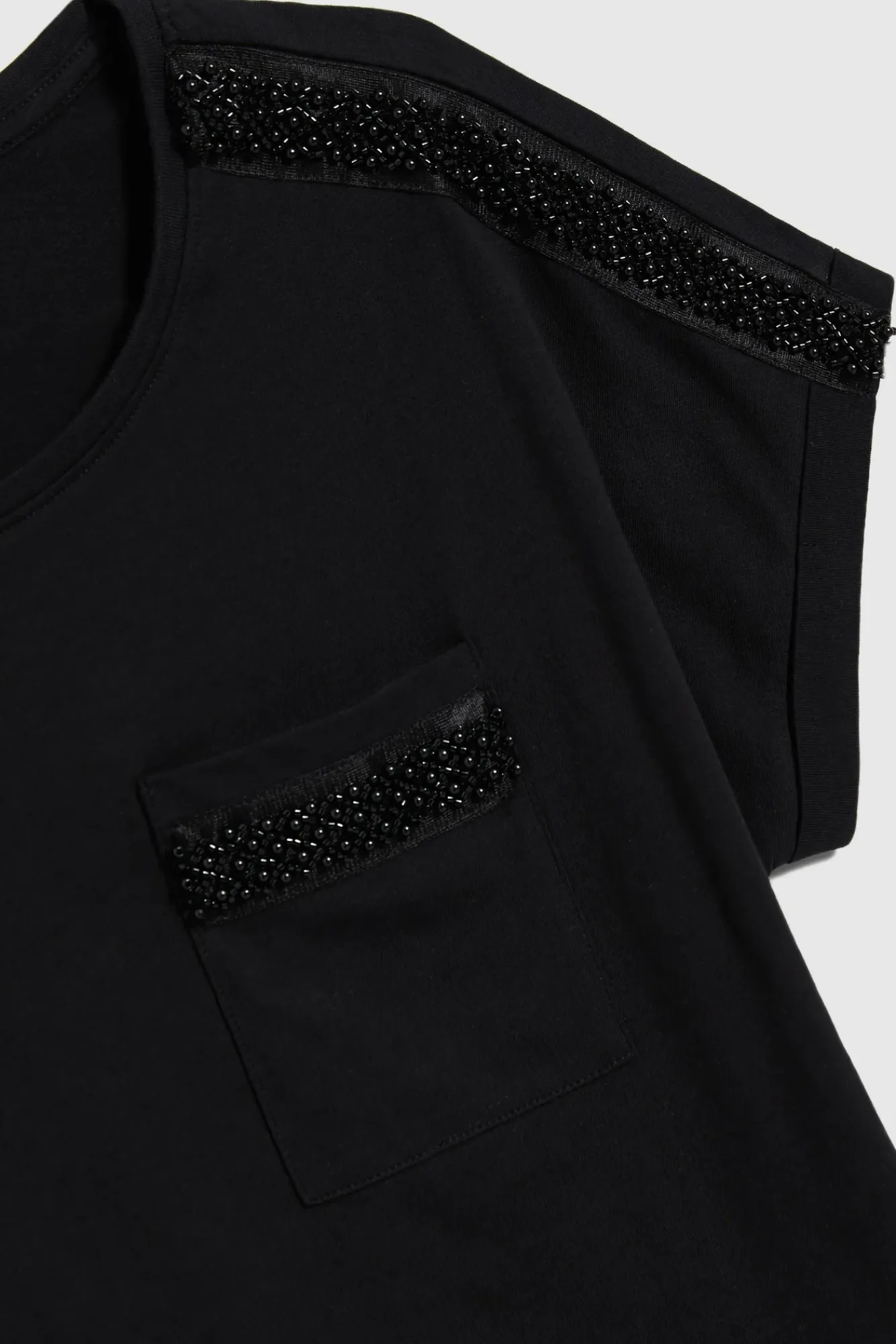 Bluzki Bawełniane|Bluzki Z Krótkim Rękawem>Moodo Bawełniany t-shirt ozdobiony koralikami czarny