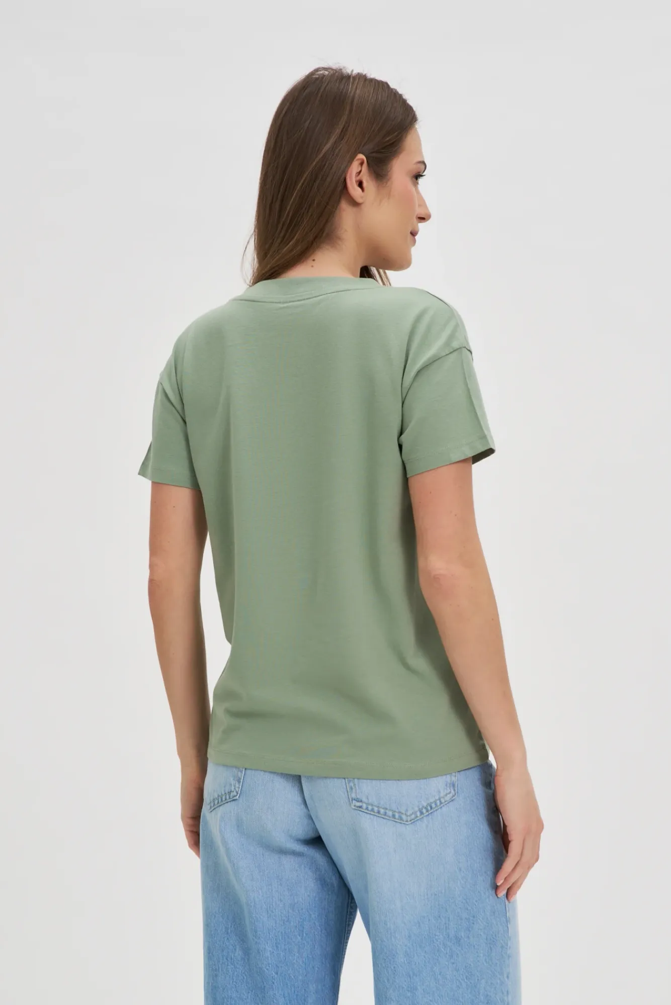 Bluzki Zielone|Bluzki Z Dekoltem W Serek>Moodo Bawełniany t-shirt z dekoltem w serek oliwkowy