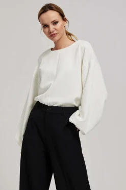 Bluzy Damskie Białe|Bluzy Zimowe>Moodo Bluza z bufiastymi rękawami perłowa