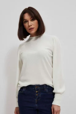 Bluzy Damskie Białe|Bluzy Zimowe>Moodo Bluza z bufiastymi rękawami i półgolfem perłowa