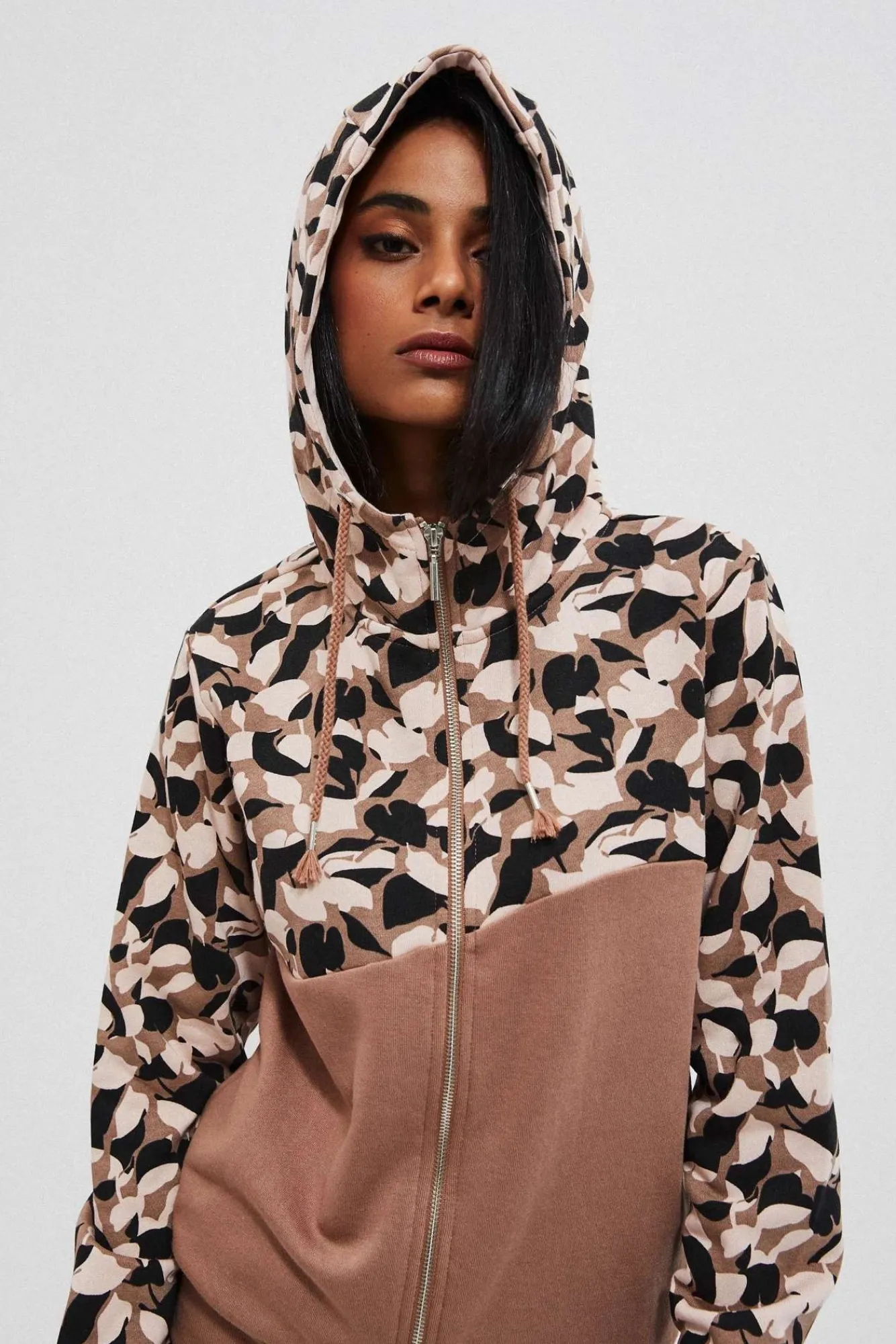 Bluzy Zimowe|Bluzy Damskie Sportowe>Moodo Bluza z jesiennym printem