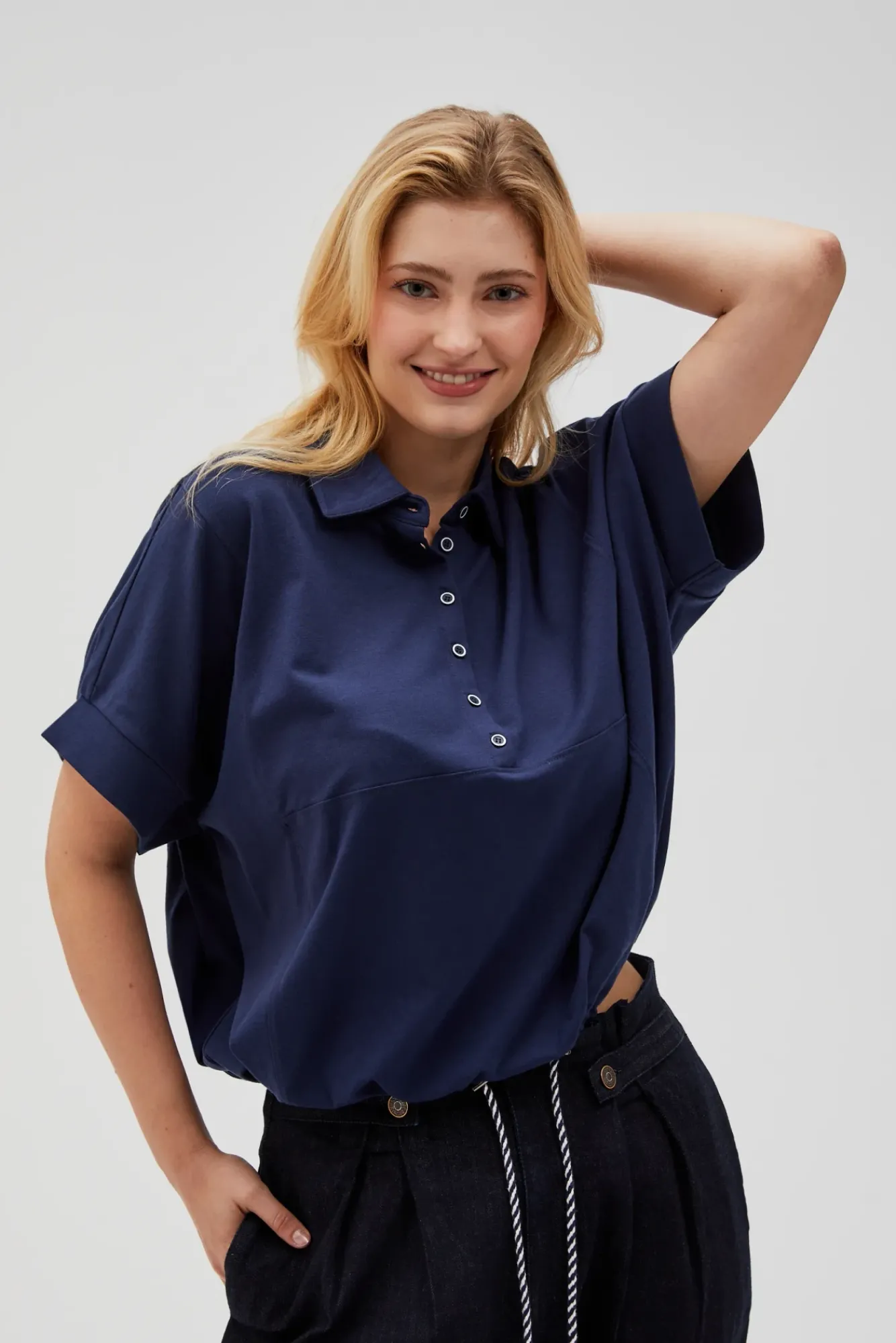 Bluzy Damskie Krótkie|Bluzy Damskie Oversize>Moodo Bluza z kołnierzykiem i krótkimi rękawami granatowa