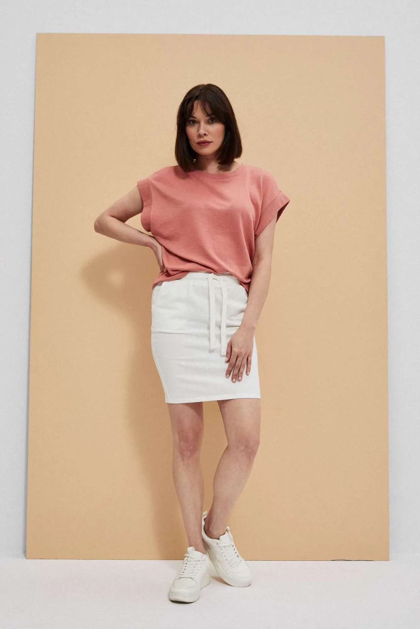 Bluzy Wiosenne|Bluzy Damskie Bez Kaptura>Moodo Bluza z krótkim rękawem ceglasta