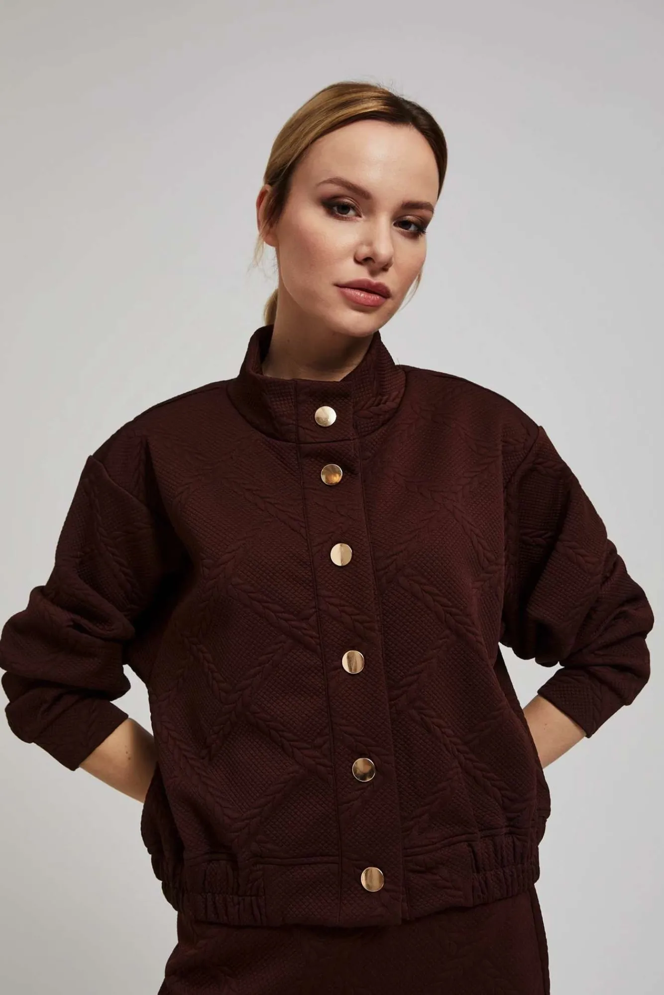 Bluzy Zimowe|Bluzy Retro>Moodo Bluza z ozdobnymi guzikami brązowa