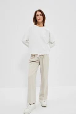 Bluzy Damskie Białe|Bluzy Wiosenne>Moodo Bluza z wiązaniem w pasie