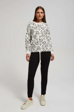 Bluzy Damskie Białe|Bluzy Zimowe>Moodo Bluza z wiązaniem w pasie i nadrukiem