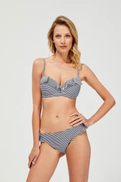 Stroje Kąpielowe Z Falbanką|Stroje Kąpielowe Bikini>Moodo Dół od bikini w paski