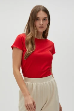 Bluzki Bawełniane|Bluzki Z Krótkim Rękawem>Moodo Dopasowany t-shirt czerwony
