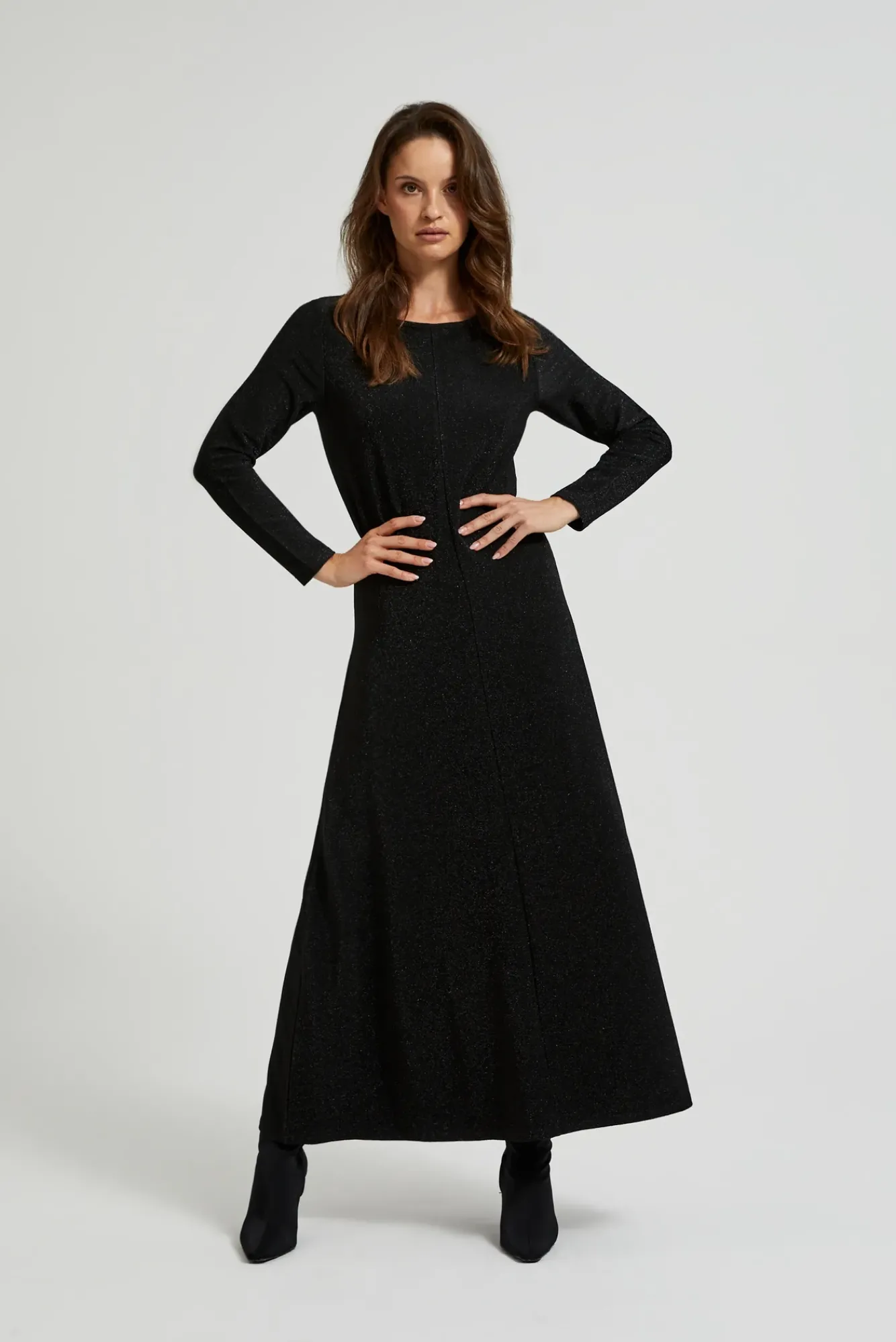 Sukienki Czarne|Sukienki Z Długim Rękawem>Moodo Elegancka sukienka maxi czarna