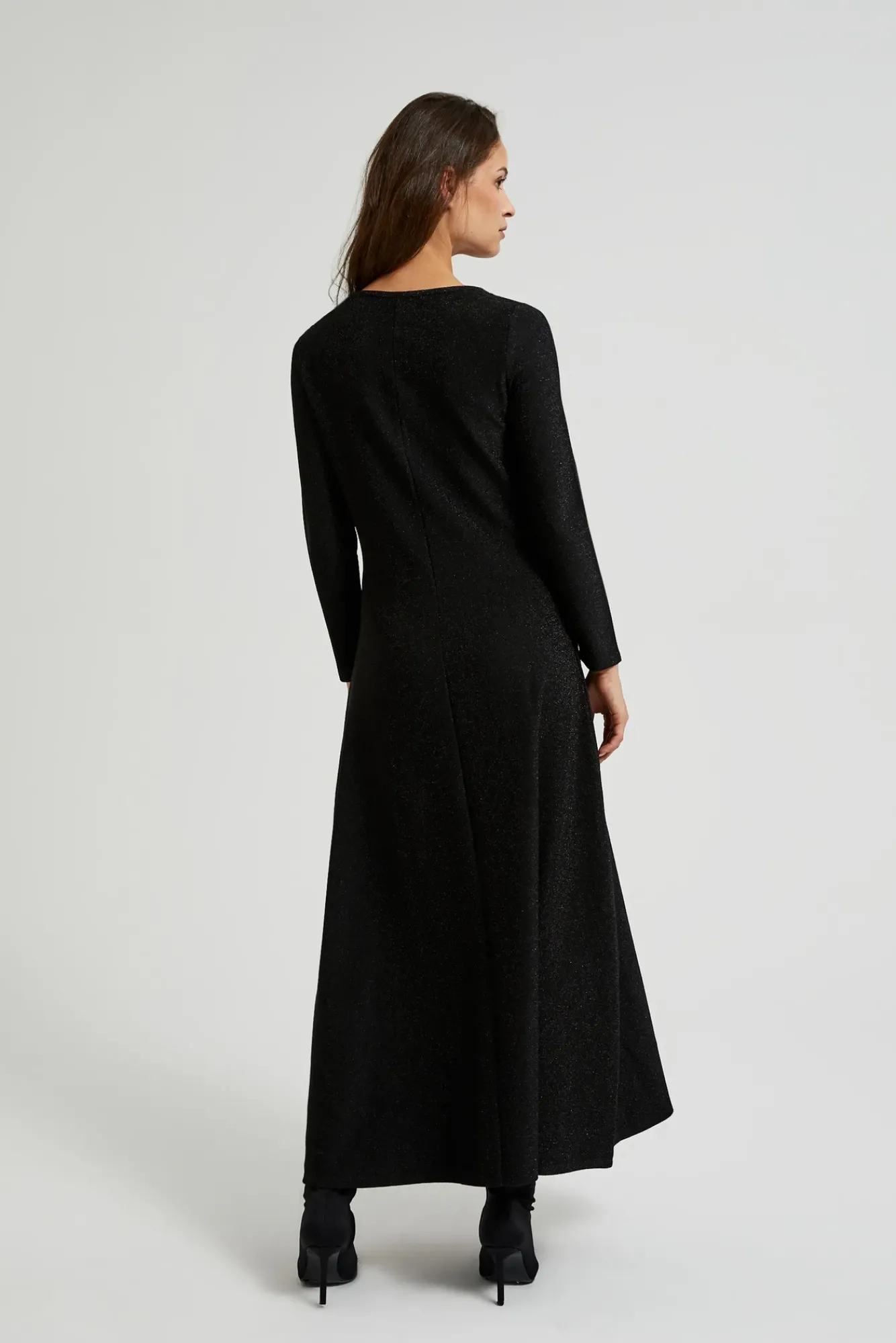 Sukienki Czarne|Sukienki Z Długim Rękawem>Moodo Elegancka sukienka maxi czarna