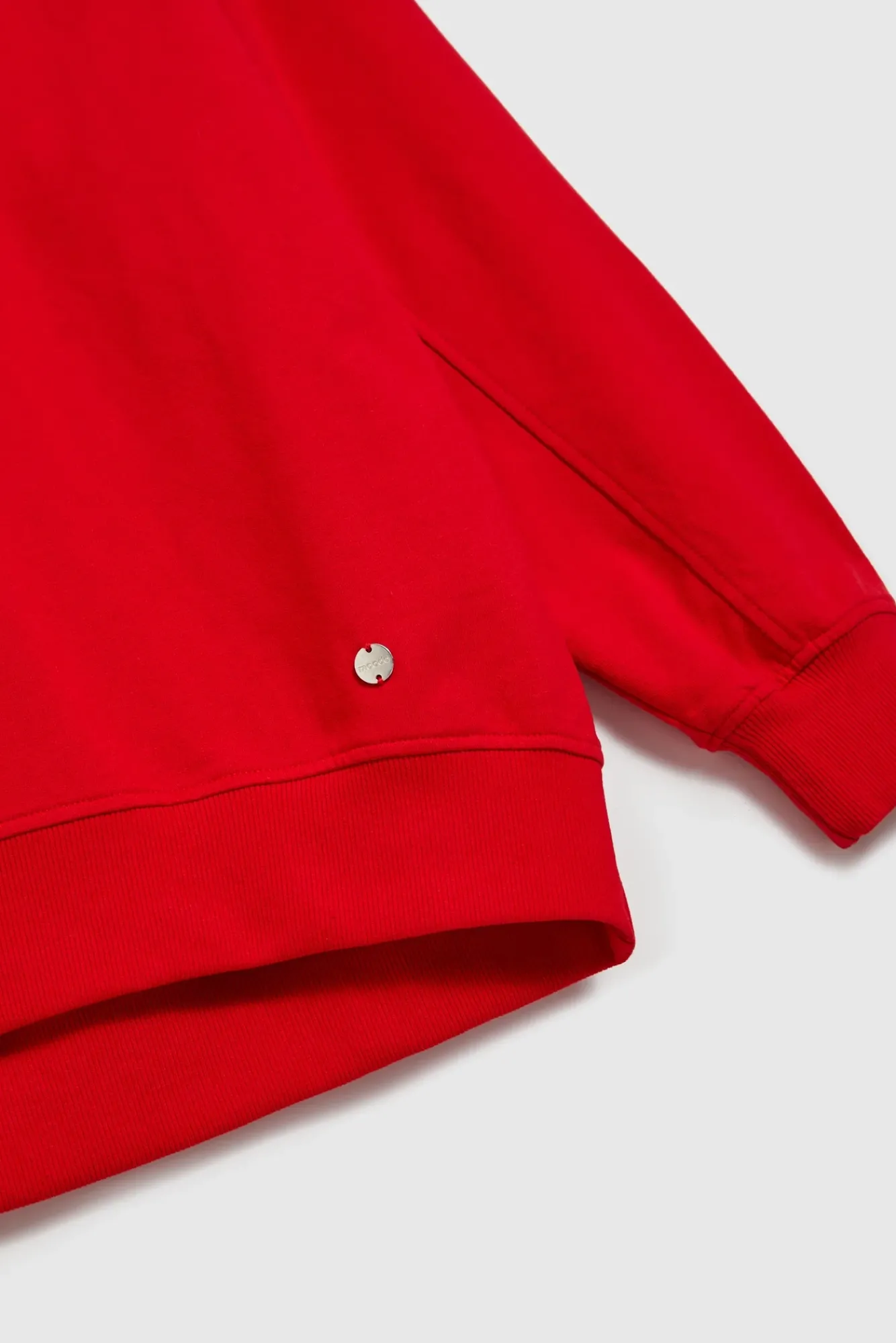 Bluzy Damskie Bez Kaptura|Bluzy Damskie Oversize>Moodo Gładka bluza z dekoltem w serek czerwona