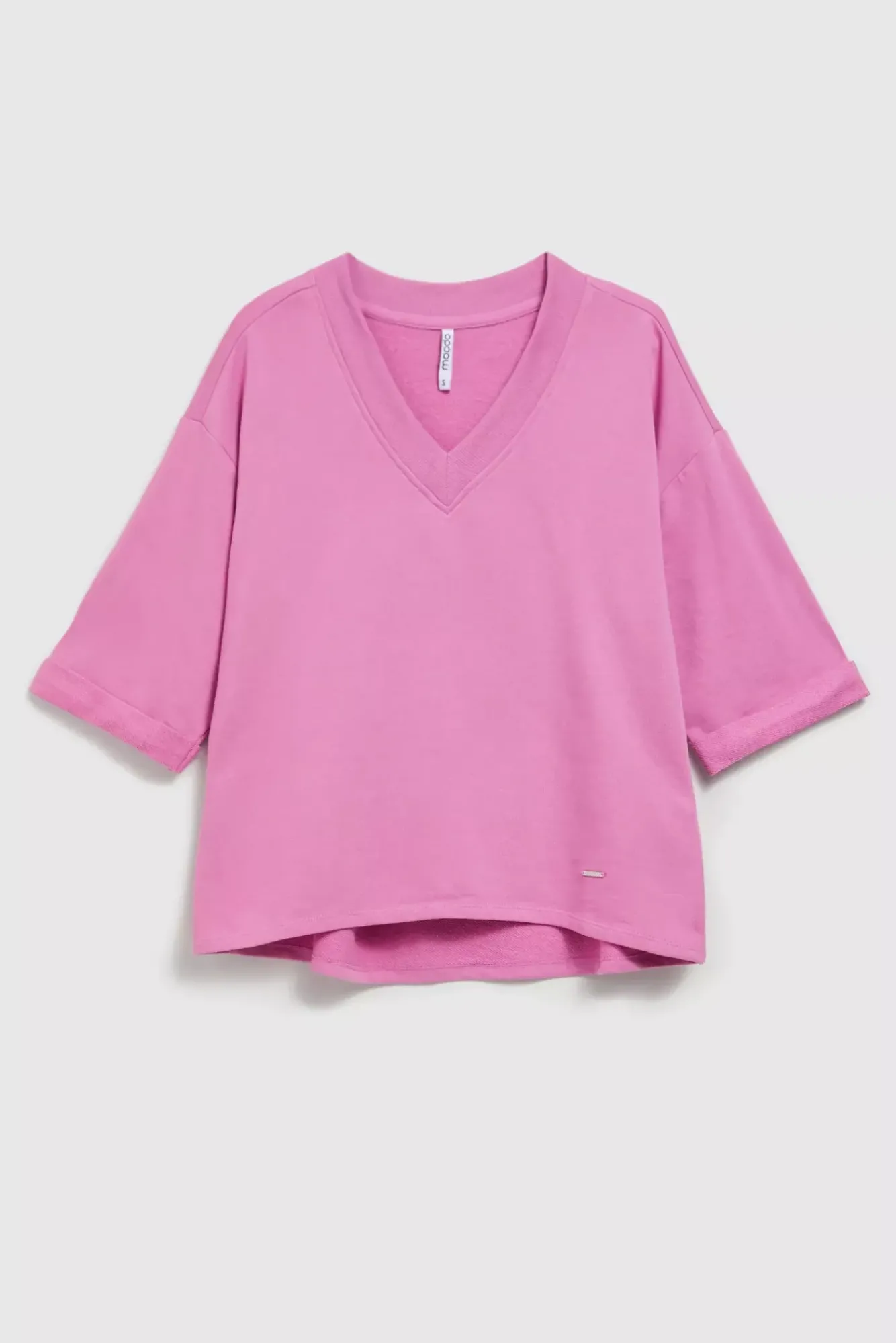 Bluzy Wiosenne|Bluzy Damskie Krótkie>Moodo Gładka bluza z dekoltem w serek i rękawami 3/4 różowa