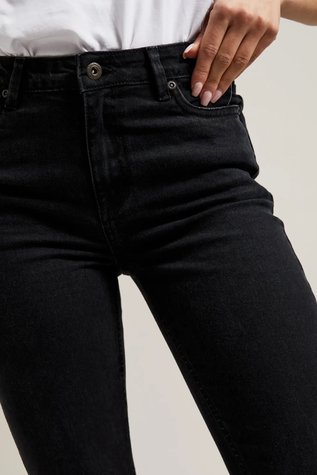 Jeansy Dzwony|Jeansy Z Wysokim Stanem>Moodo Gładkie jeansy bootcut czarne