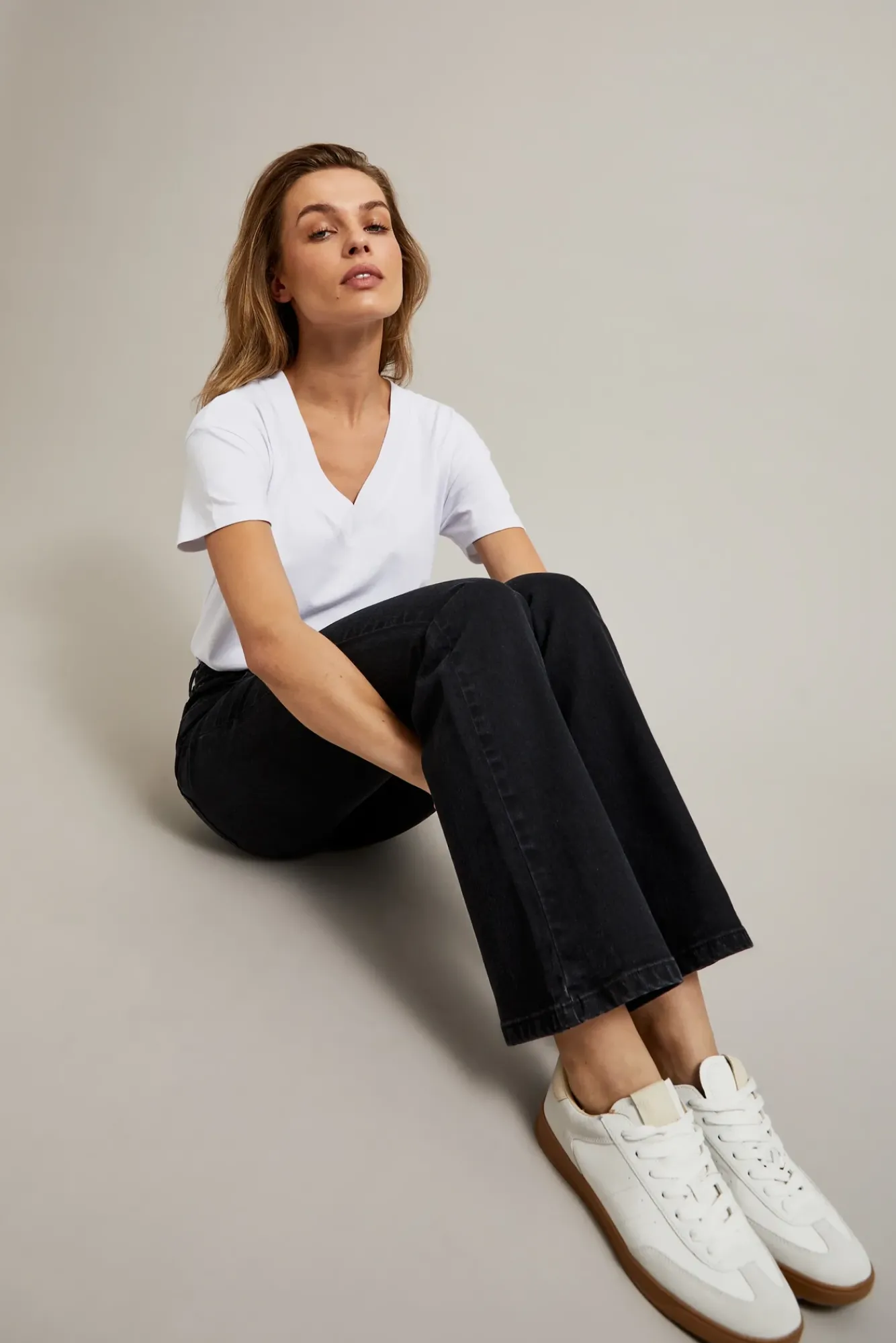 Jeansy Dzwony|Jeansy Z Wysokim Stanem>Moodo Gładkie jeansy bootcut czarne