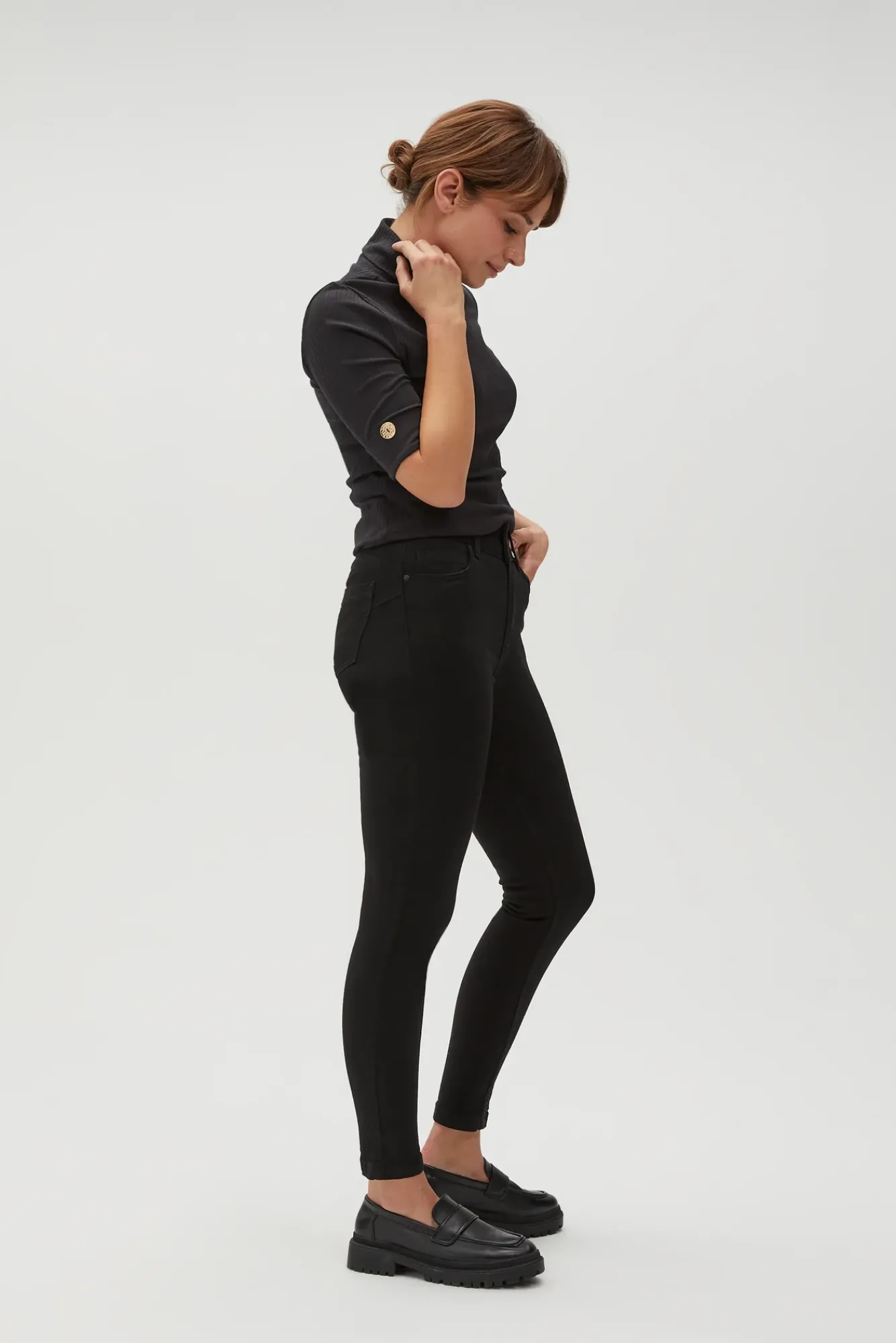 Jeansy Rurki|Jeansy Skinny>Moodo Gładkie jeansy rurki czarne