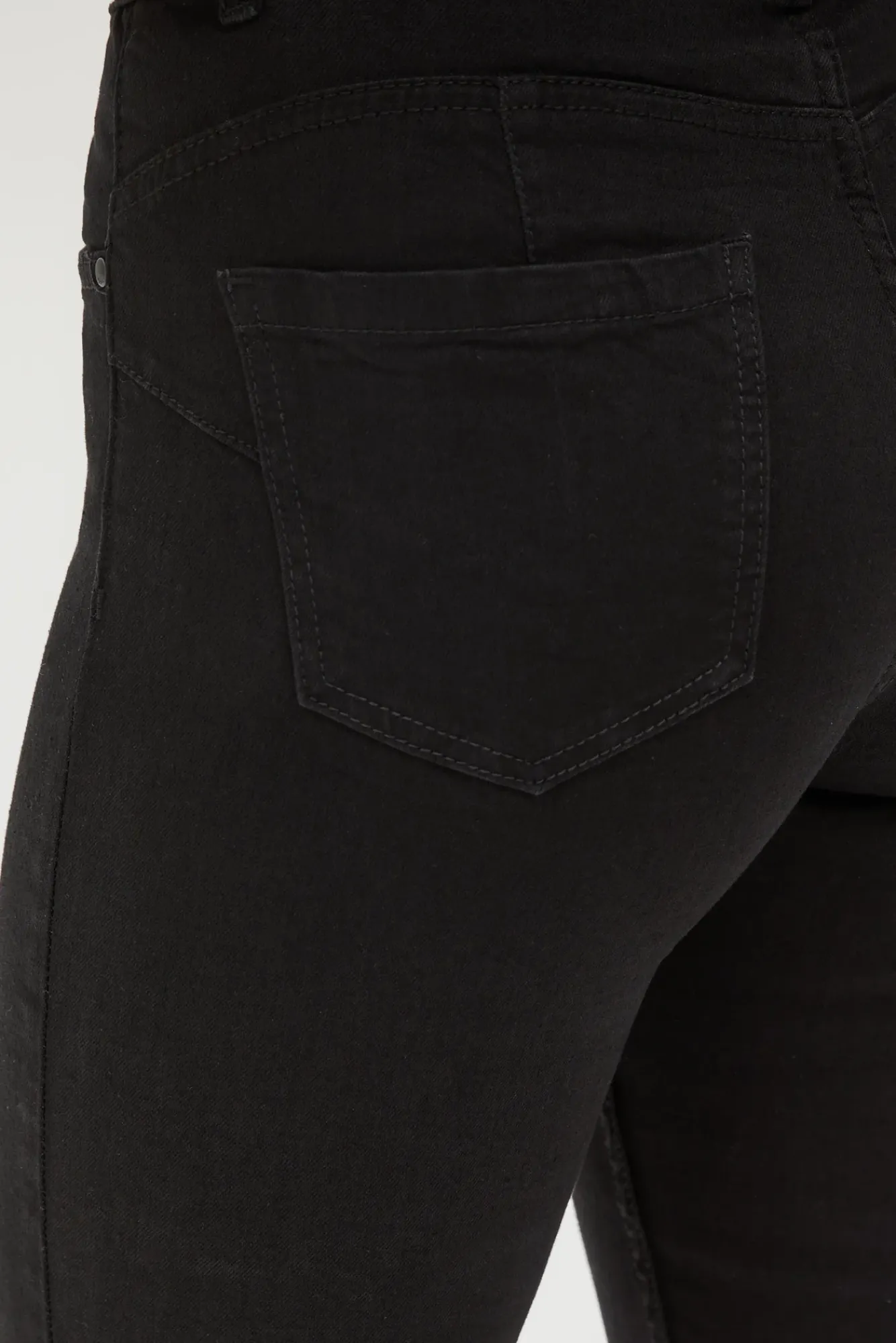 Jeansy Rurki|Jeansy Skinny>Moodo Gładkie jeansy rurki czarne