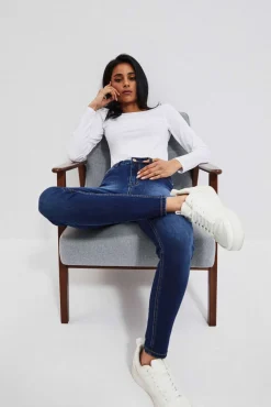 Jeansy Push Up|Jeansy Z Wysokim Stanem>Moodo Jeansy push up z przetarciami na udach granatowe