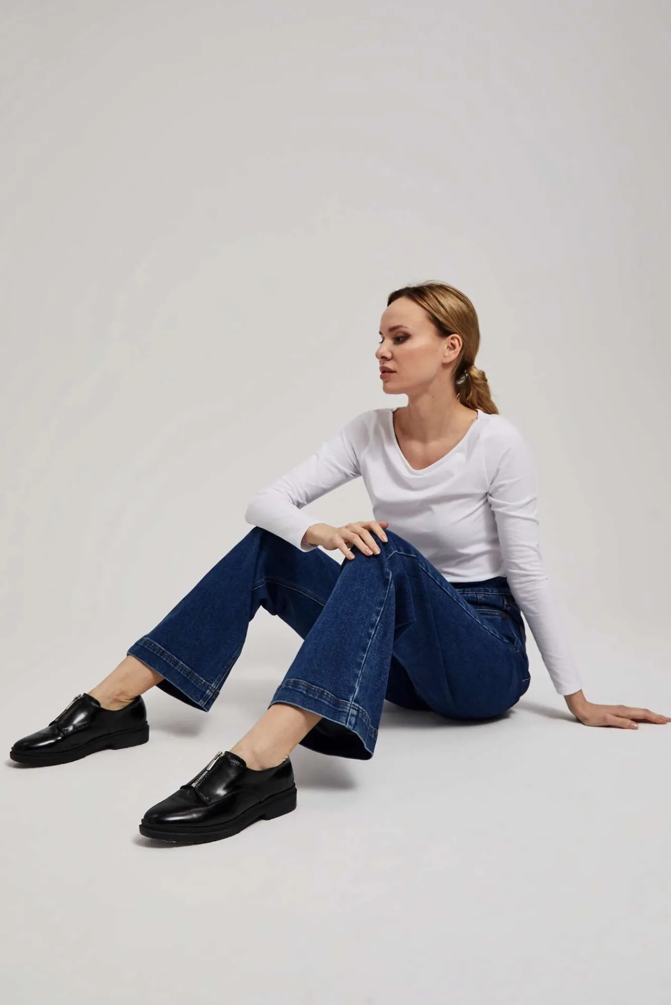 Jeansy Dzwony|Jeansy Z Wysokim Stanem>Moodo Jeansy wide leg zapinane na podwójne guziki granatowe