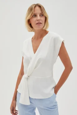 Koszule Damskie Eleganckie>Moodo Koszula z wiązaniem biała