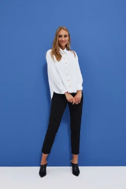 Koszule Z Kołnierzykiem|Koszule Damskie Eleganckie>Moodo Koszula ze złotymi guzikami