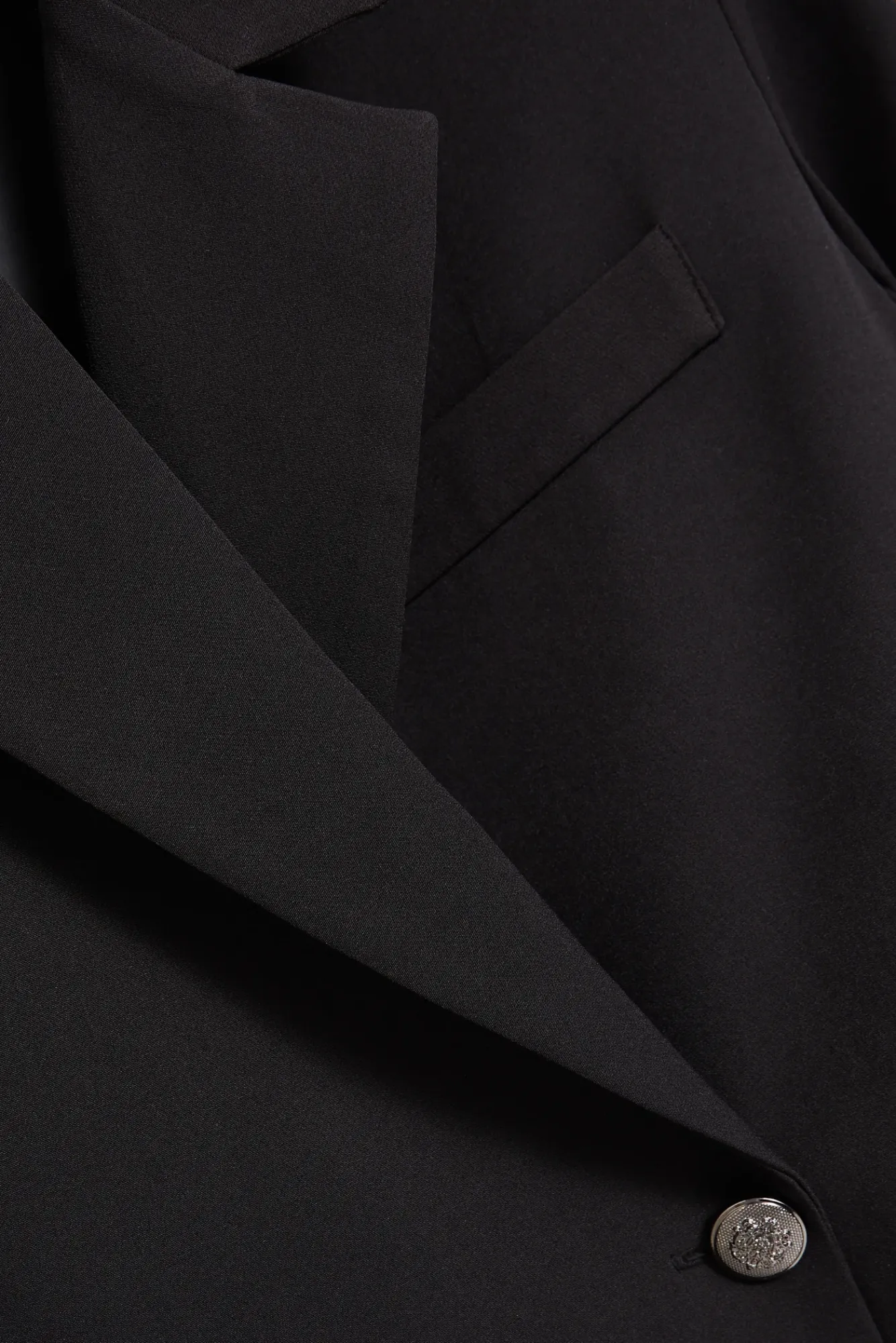 Marynarki Damskie Czarne|Eleganckie Marynarki Damskie>Moodo Krótka marynarka z ozdobymi guzikami czarna