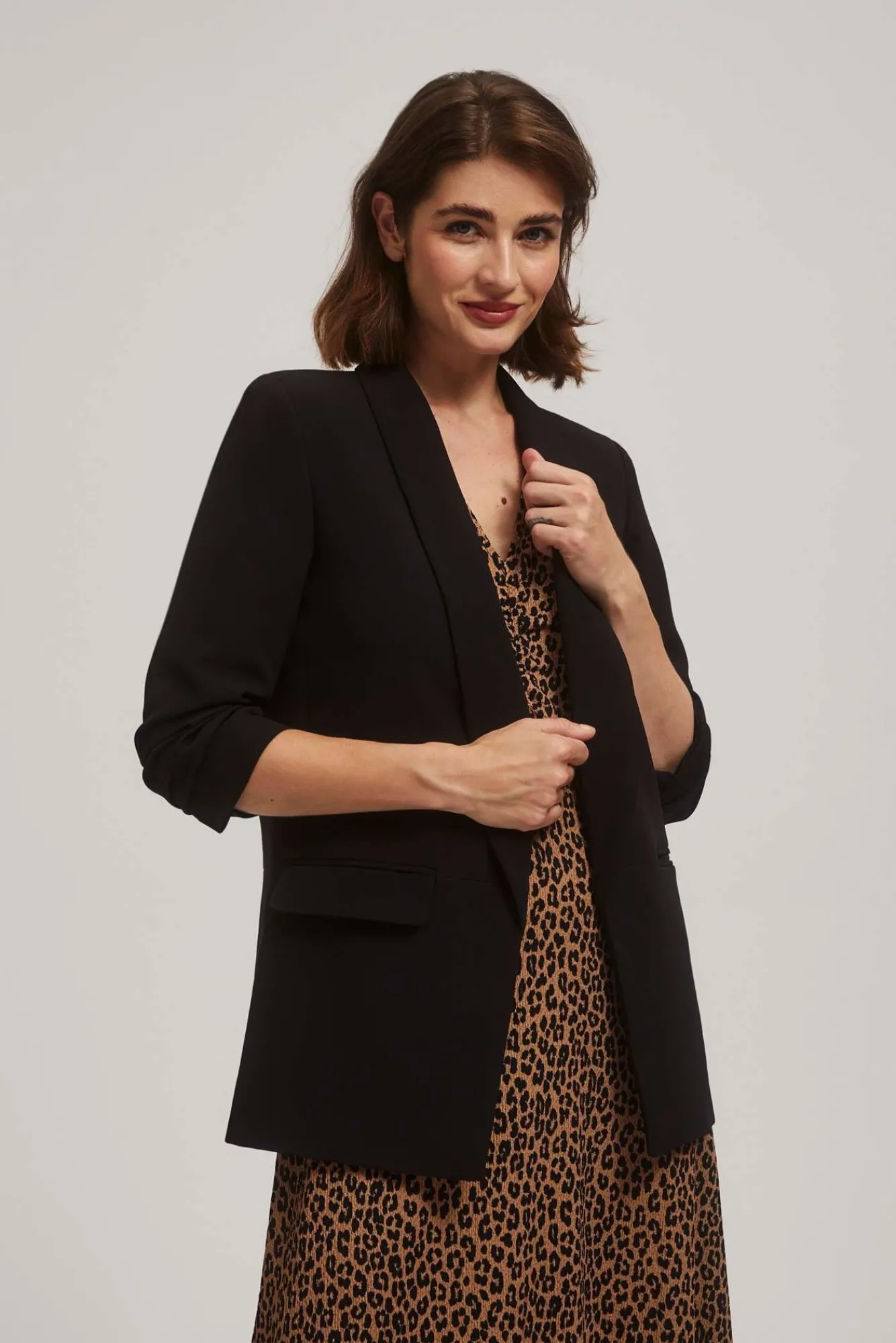 Marynarki Damskie Czarne|Eleganckie Marynarki Damskie>Moodo Marynarka z rękawami 3/4