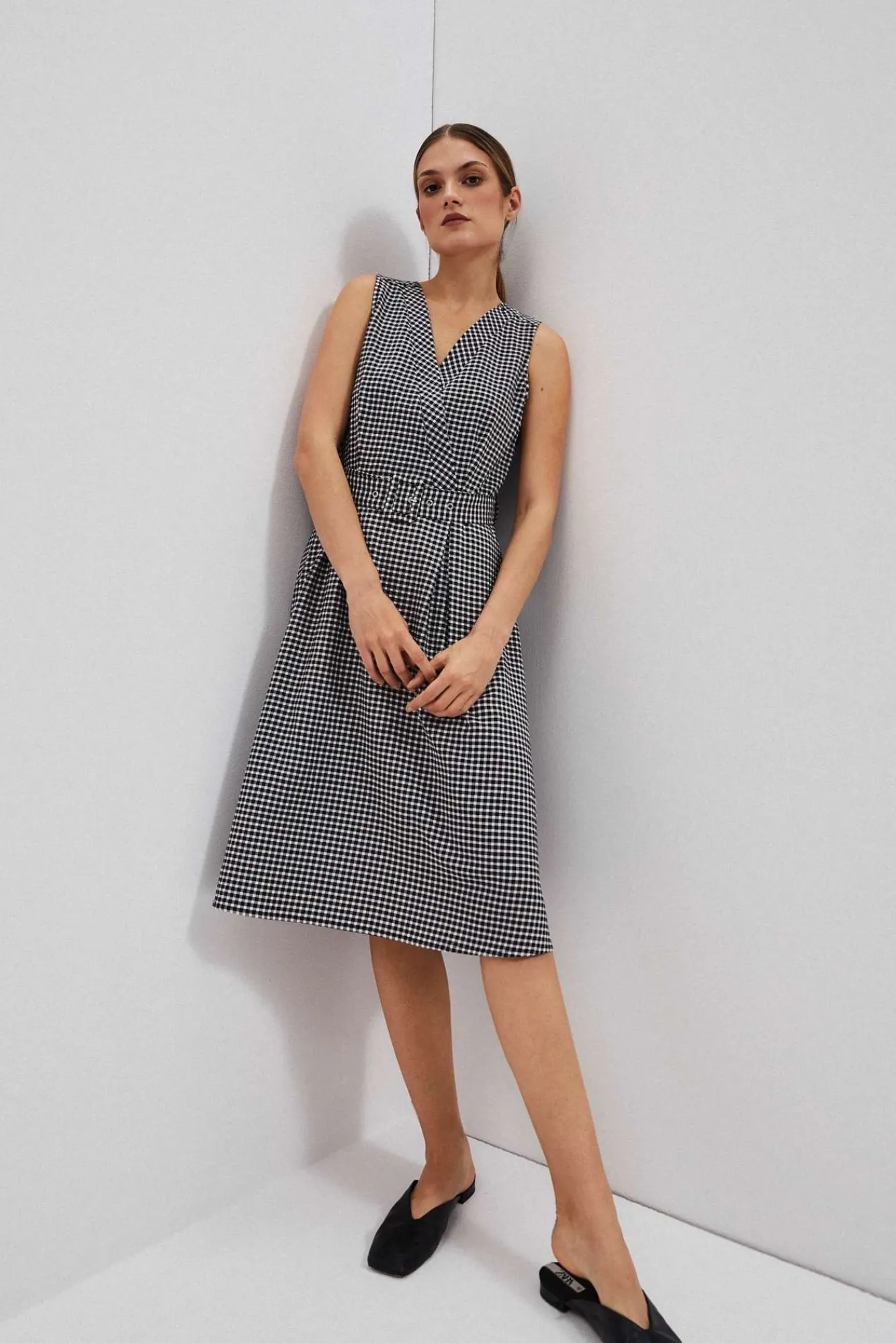 Sukienki Letnie|Sukienki Z Krótkim Rękawem>Moodo Rozkloszowana sukienka w stylu retro