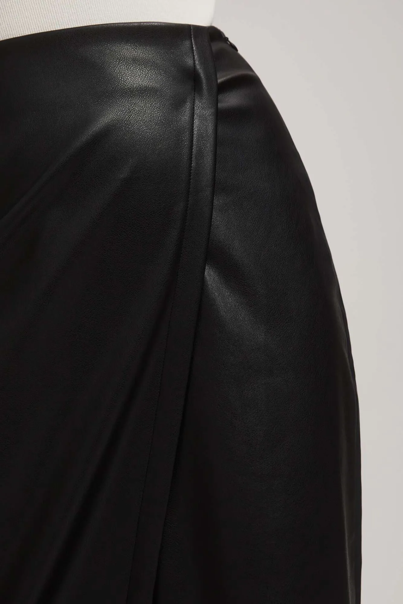 Spódnice Jesienne|Spódnice Eleganckie>Moodo Spódnica midi z imitacji skóry