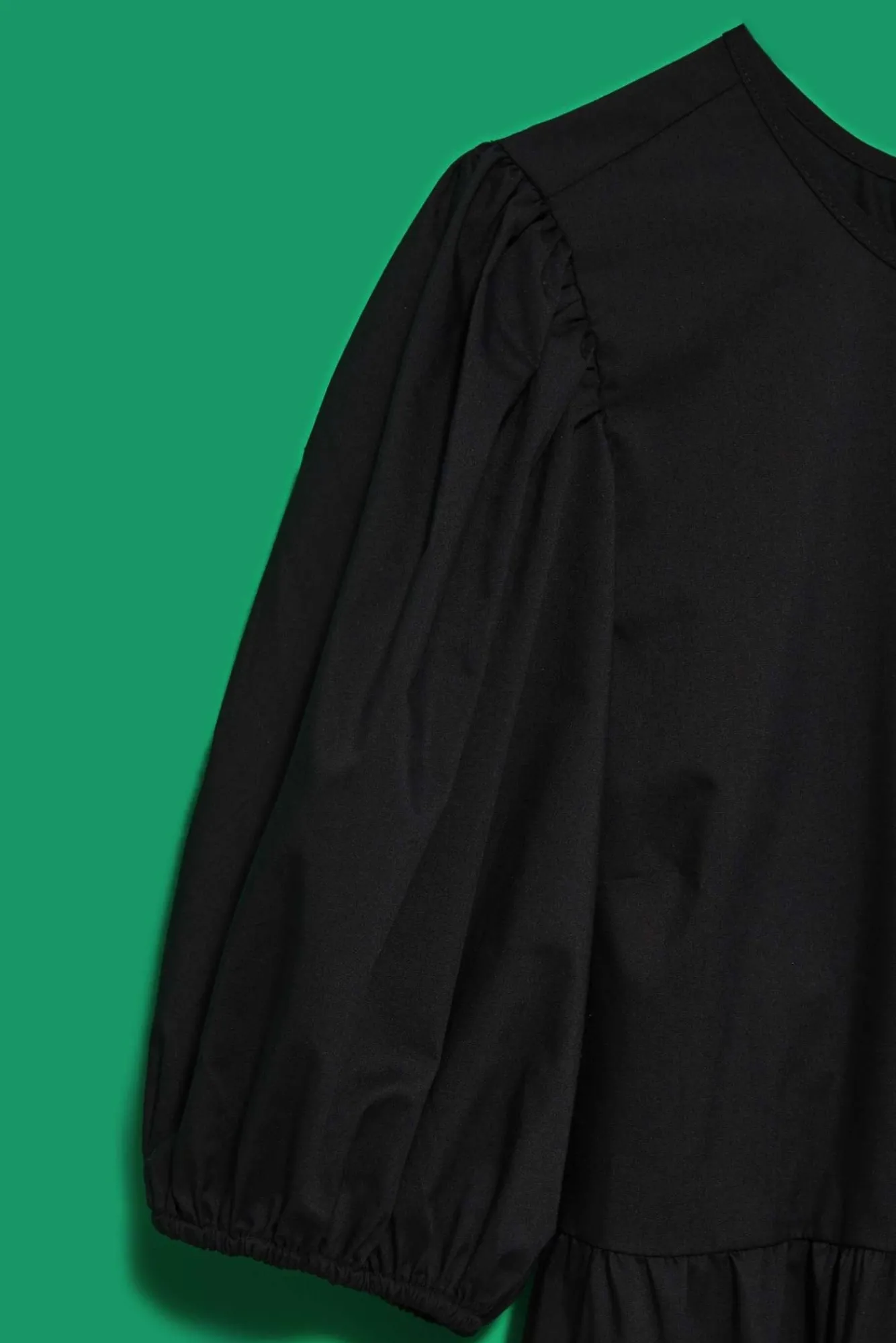 Sukienki Letnie|Sukienki Czarne>Moodo Sukienka z odkrytymi plecami