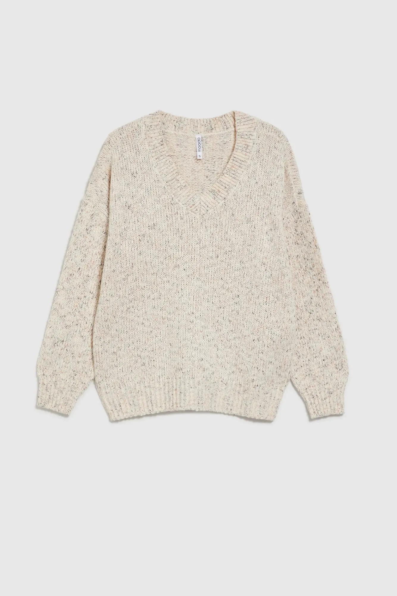 Swetry Beżowe|Swetry Casual>Moodo Sweter z dekoltem w serek o prostym fasonie beżowy