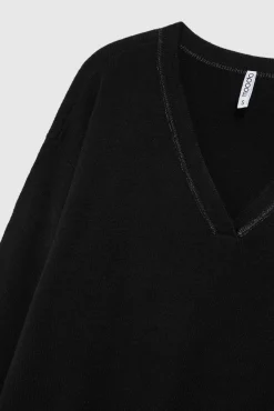Swetry Czarne|Swetry Eleganckie><noscript><img data-lazyloaded=