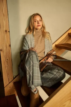 Swetry Beżowe|Swetry Casual>Moodo Sweter z golfem beżowy