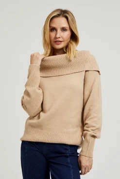 Swetry Beżowe|Swetry Casual>Moodo Sweter z odwijanym dekoltem beżowy