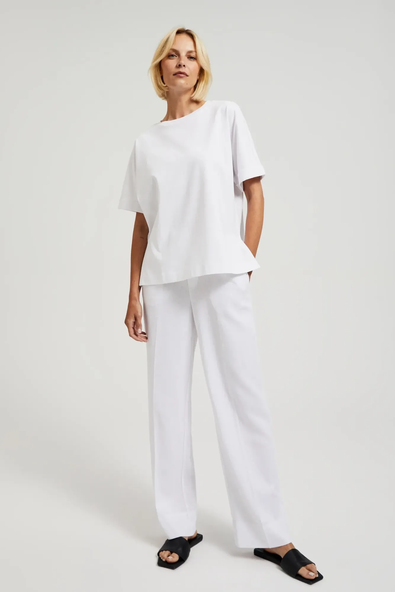 Bluzki Bawełniane|Bluzki Z Krótkim Rękawem>Moodo T-shirt oversize biały