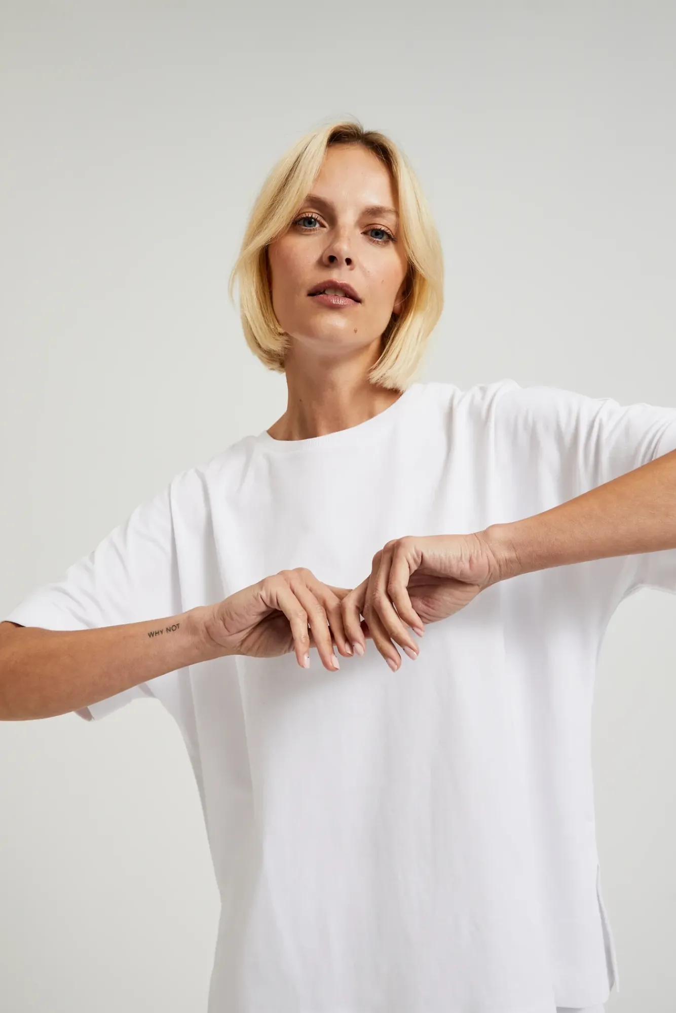 Bluzki Bawełniane|Bluzki Z Krótkim Rękawem>Moodo T-shirt oversize biały