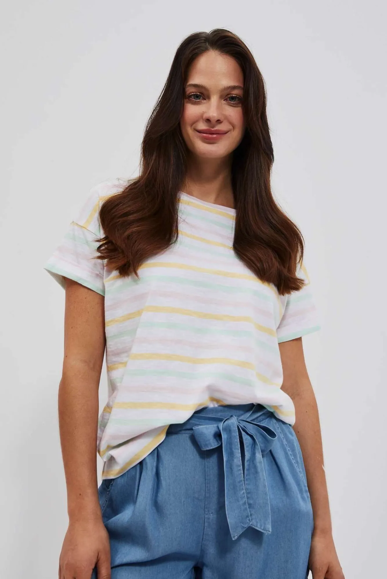 Bluzki Biale|Bluzki Bawełniane>Moodo T-shirt w paski biały