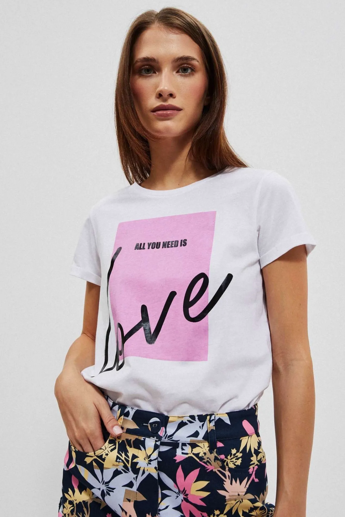Bluzki Biale|Bluzki Bawełniane>Moodo T-shirt z nadrukiem i krótkimi rękawami biały