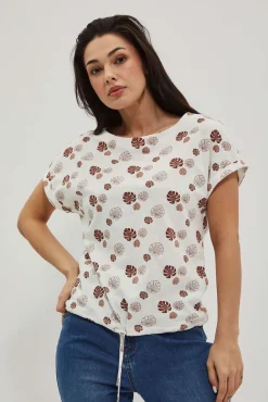Bluzki Z Krótkim Rękawem|Bluzki Na Lato>Moodo T-shirt z nadrukiem liści