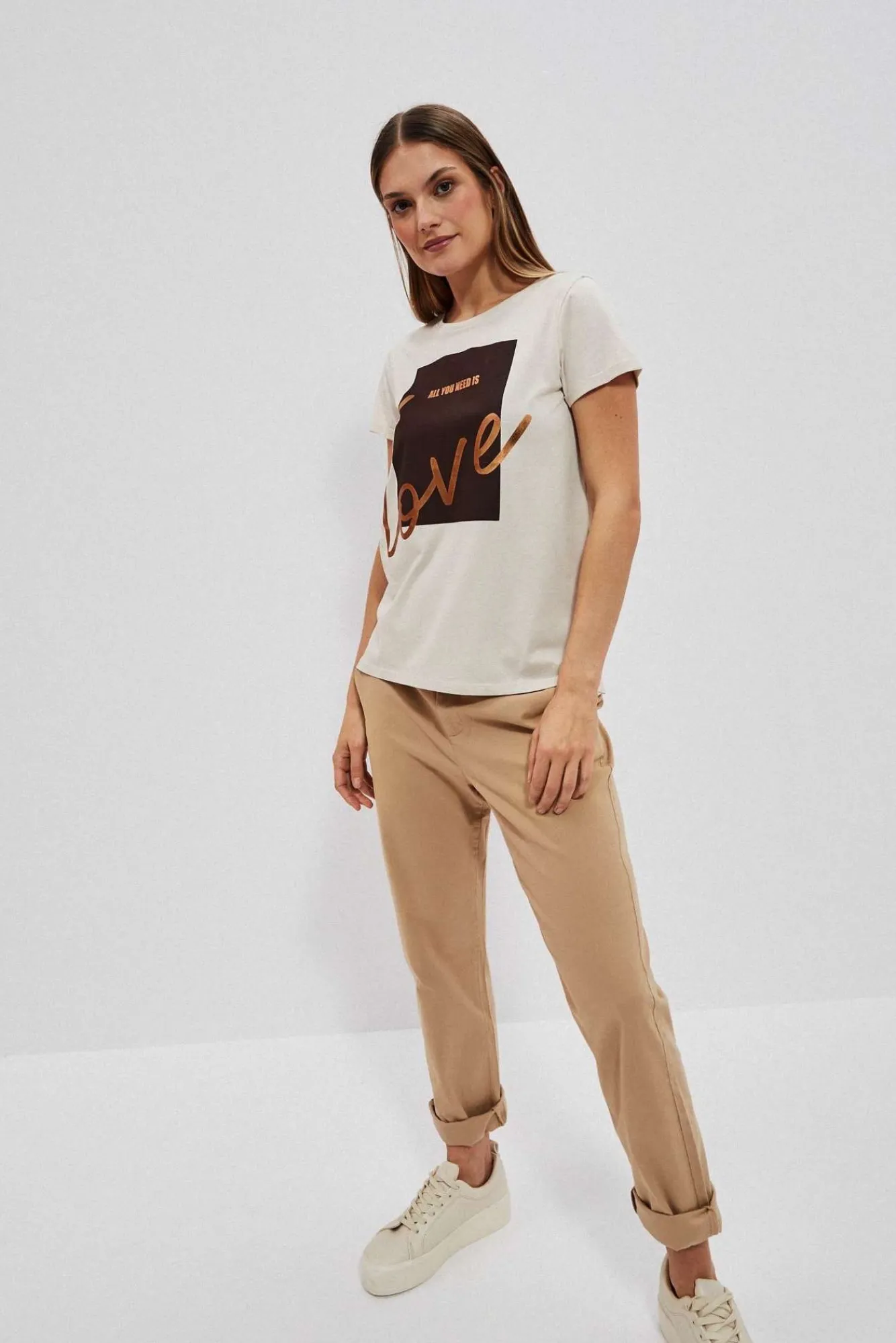 Bluzki Bawełniane|Bluzki Z Krótkim Rękawem>Moodo T-shirt z nadrukiem piaskowy