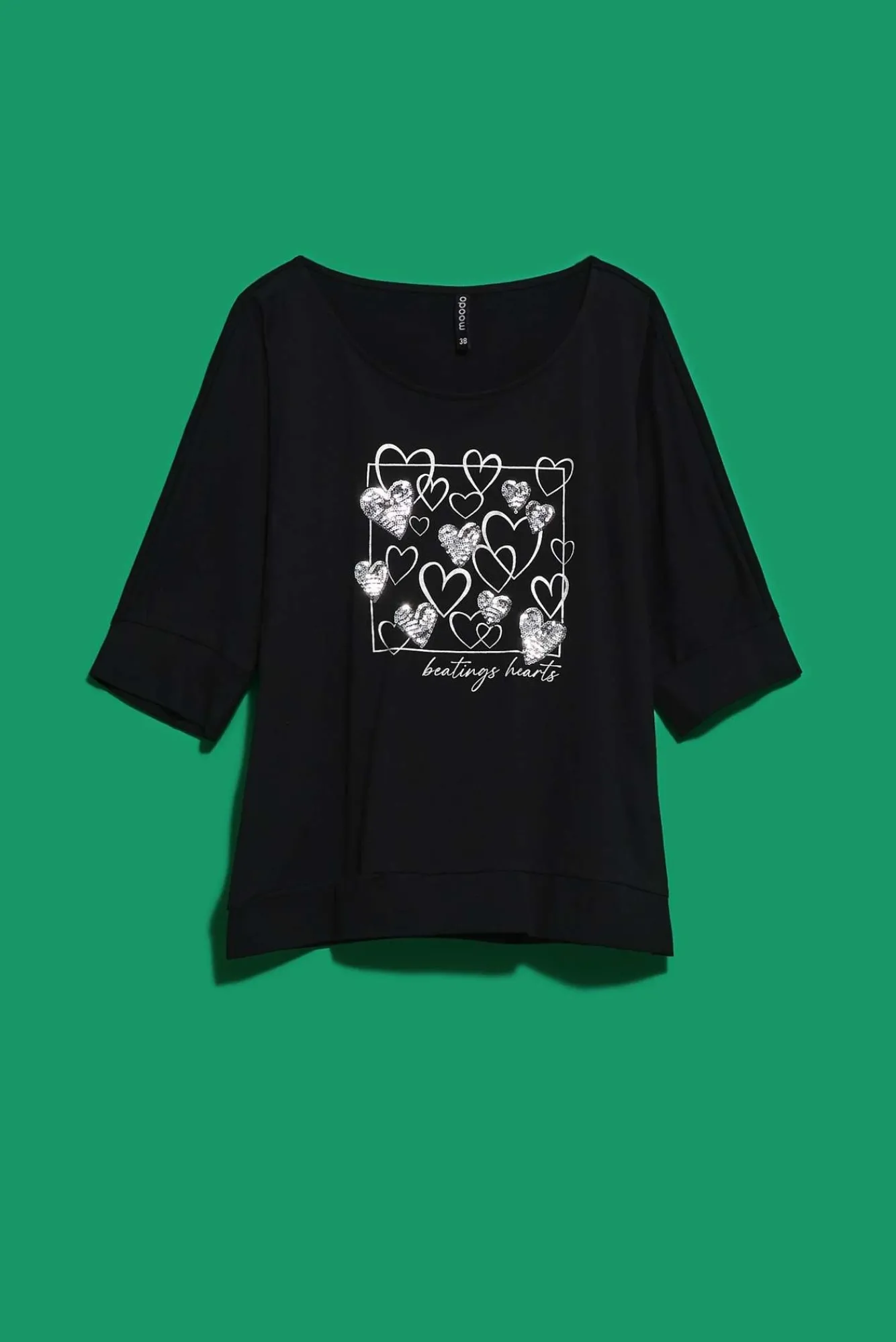 Bluzki Biale|Bluzki Bawełniane>Moodo T-shirt z nadrukiem serc czarny