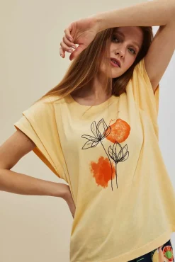 Bluzki Bawełniane|Bluzki Z Krótkim Rękawem>Moodo T-shirt z nadrukiem waniliowy