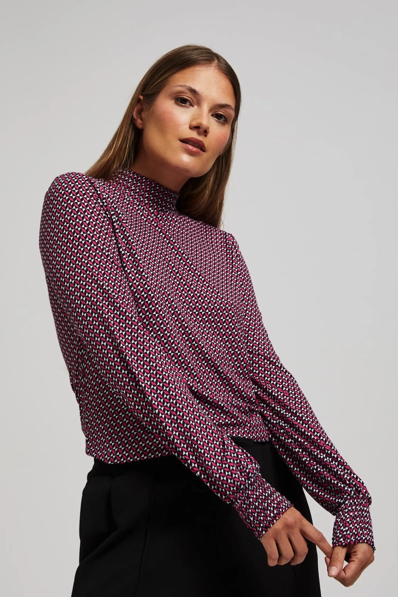 Bluzki Fioletowe|Bluzki Różowe>Moodo Wzorzysta bluzka z półgolfem fuksjowa